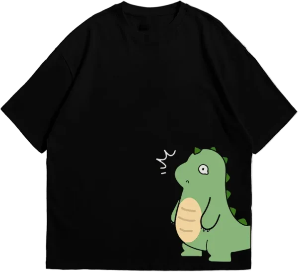 Polo Pareja Dino Love – Amor Jurásico 🦖💕 Demuestra tu amor con este tierno set de polos de dinosaurios. Con un diseño divertido y encantador, estos polos representan a una dino enamorada ofreciendo una flor a su pareja, quien se muestra sorprendido.